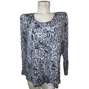 Chicos Size (3) XL Snake Print Long Sleeve Scoop Neck Top Shirt Black Gray LS
